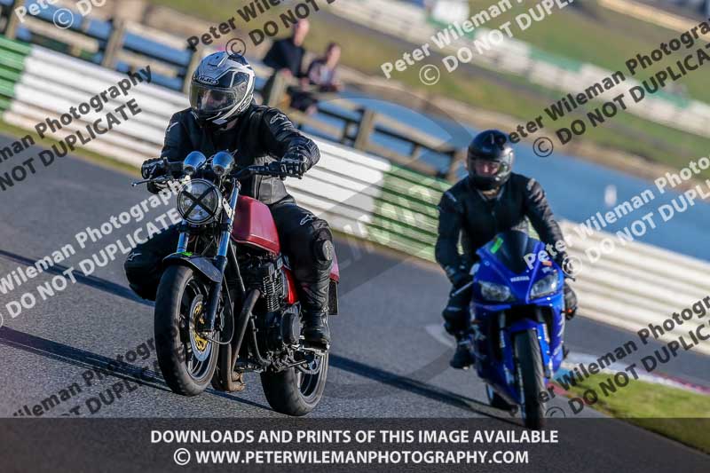 PJM Wedding Photography;enduro digital images;event digital images;eventdigitalimages;mallory park;mallory park photographs;mallory park trackday;mallory park trackday photographs;no limits trackdays;peter wileman photography;racing digital images;trackday digital images;trackday photos